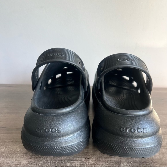 Crocs Mega Crush Black Unisex Clog Size 6 or 8 SKU#24827 - Picture 4 of 7